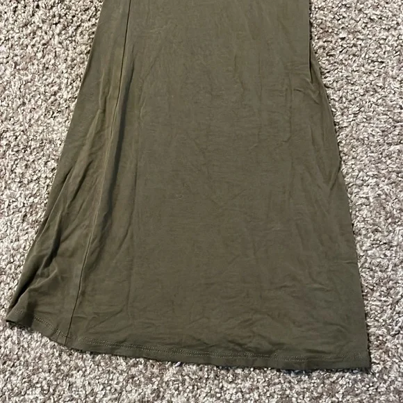 Forever21 green pants - Picture 2 of 6